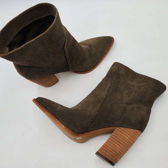 Vince Camuto - Suede Western Bootie - NWOT - Picture 14 of 15